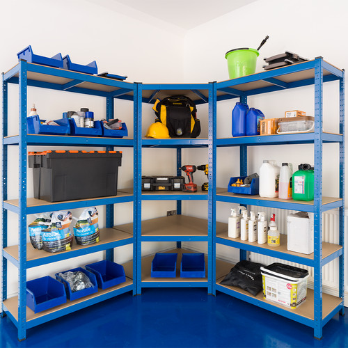 Corner garage - corner,